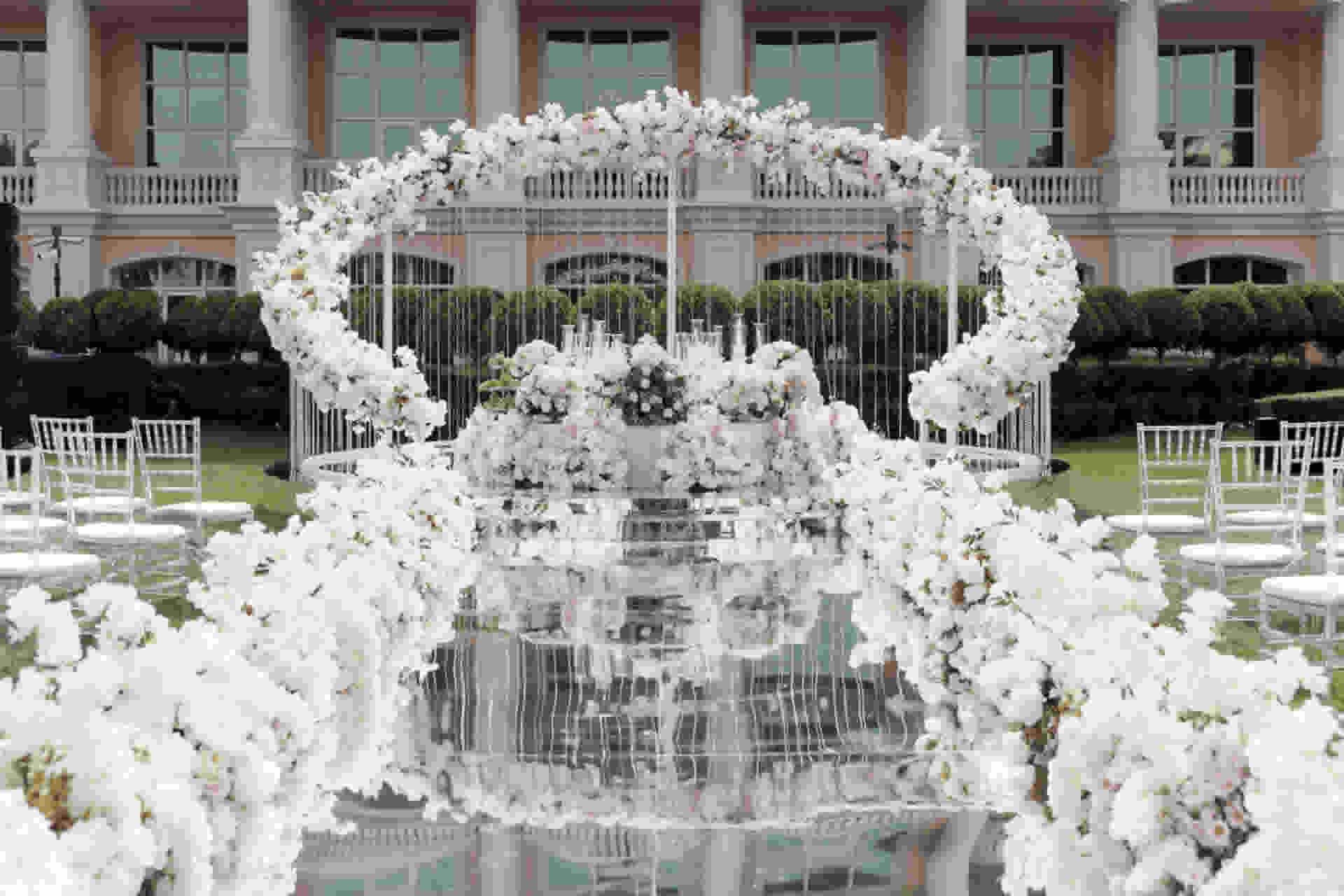 Sofreh Aghd in Dubai: A Persian Tradition in the City of Dreams